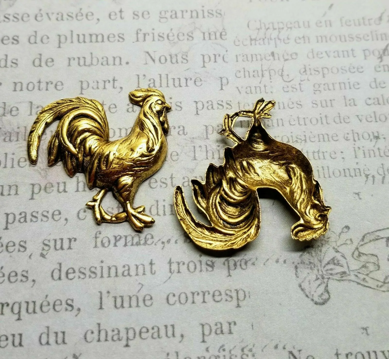 Brass Rooster Stampings x 2 - 3249RAT.