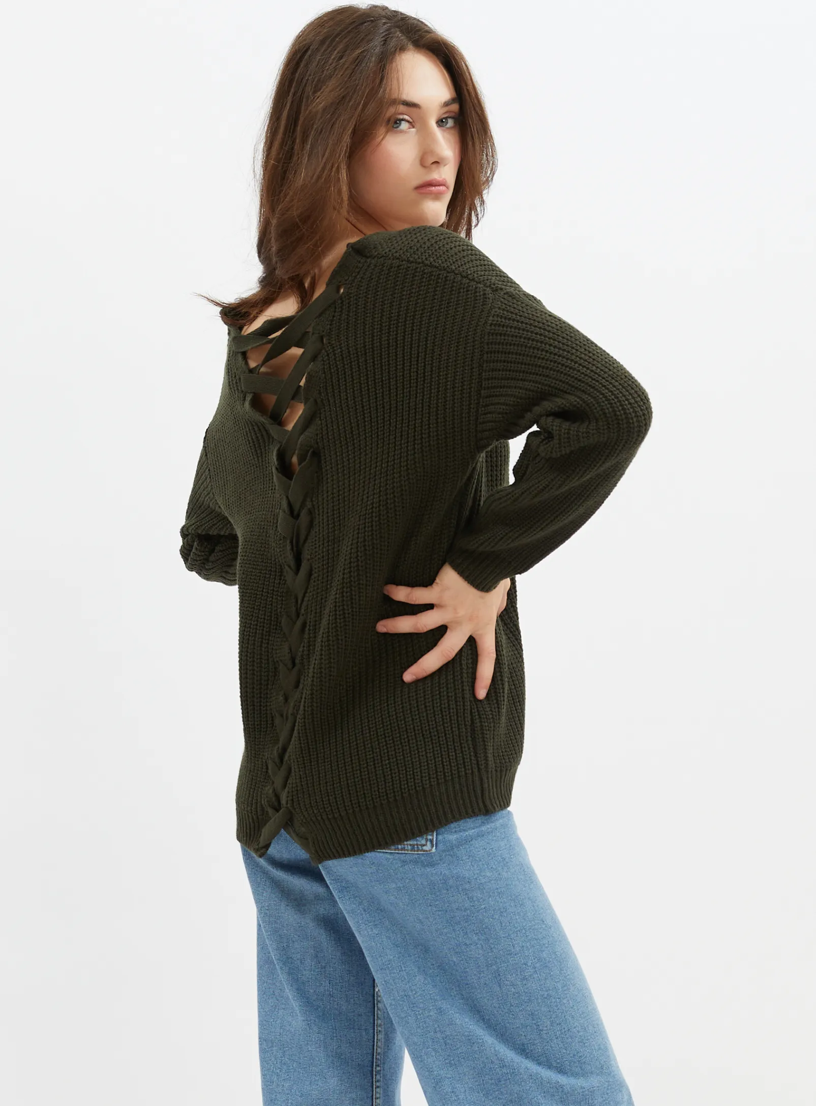 JUDIA | Lace up back sweater || JUDIA | Pull à lacets dans le dos