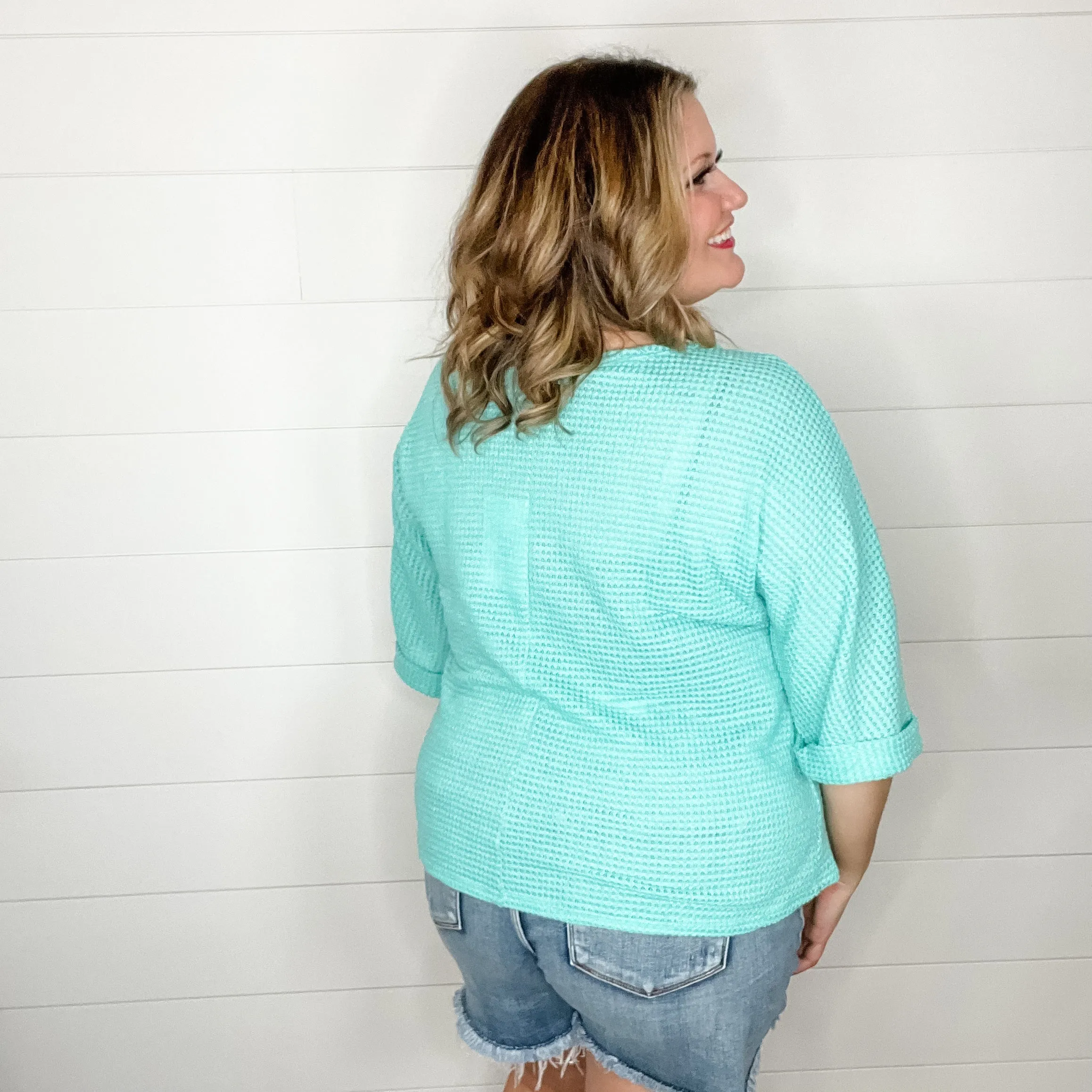 "Honeycutt" Cuffed 3/4 Sleeve Waffle Texture Top (Spearmint)