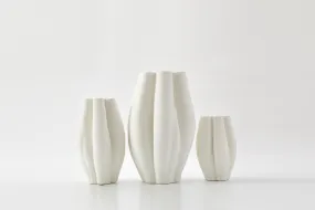 The Foundry House La Mer Vase Ivory