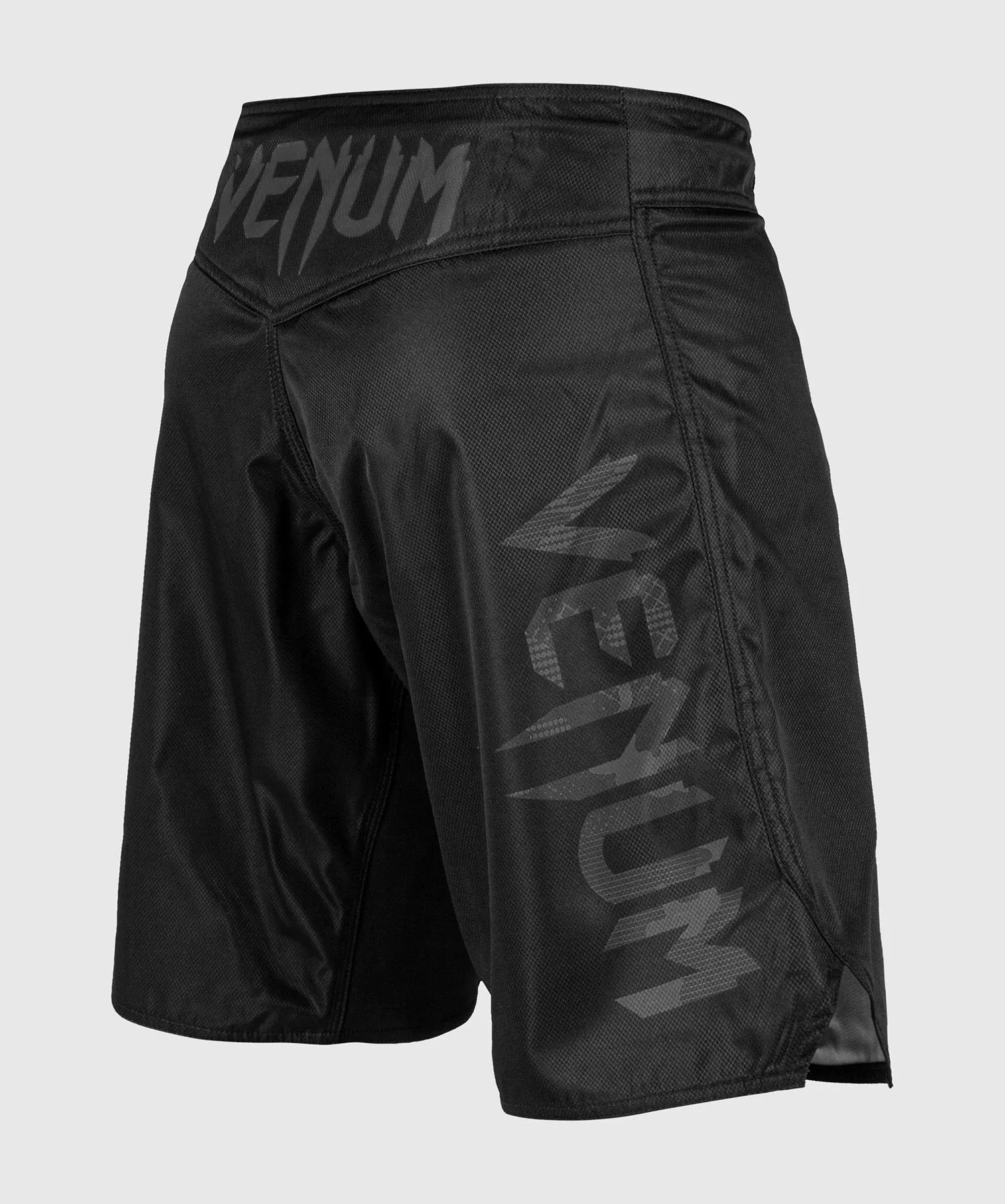 Venum Light 3.0 Fightshorts - Black/Dark camo