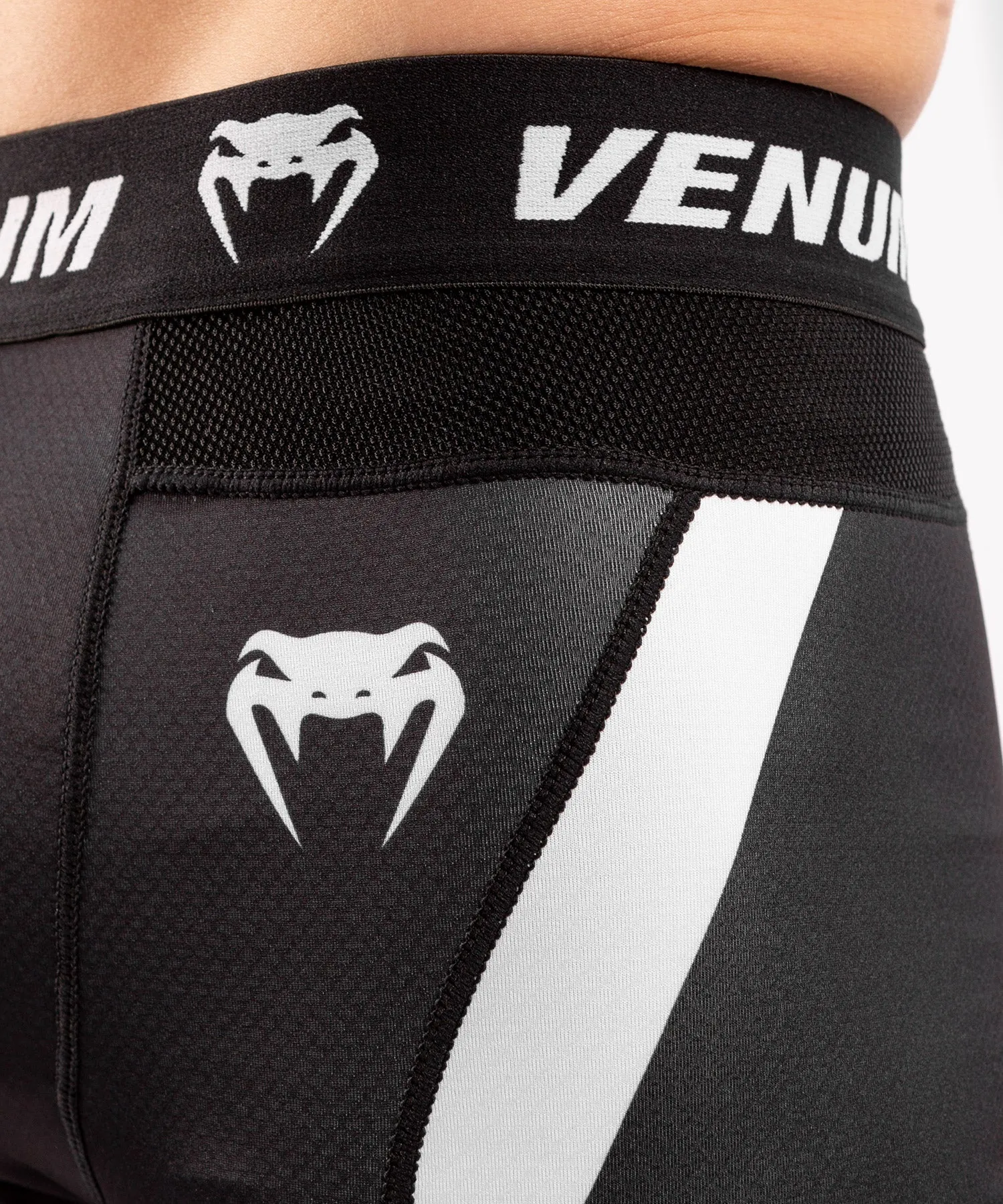 Venum NoGi 3.0 Vale Tudo Shorts - Black/White