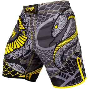 Venum Snaker Fightshorts - Black/Yellow