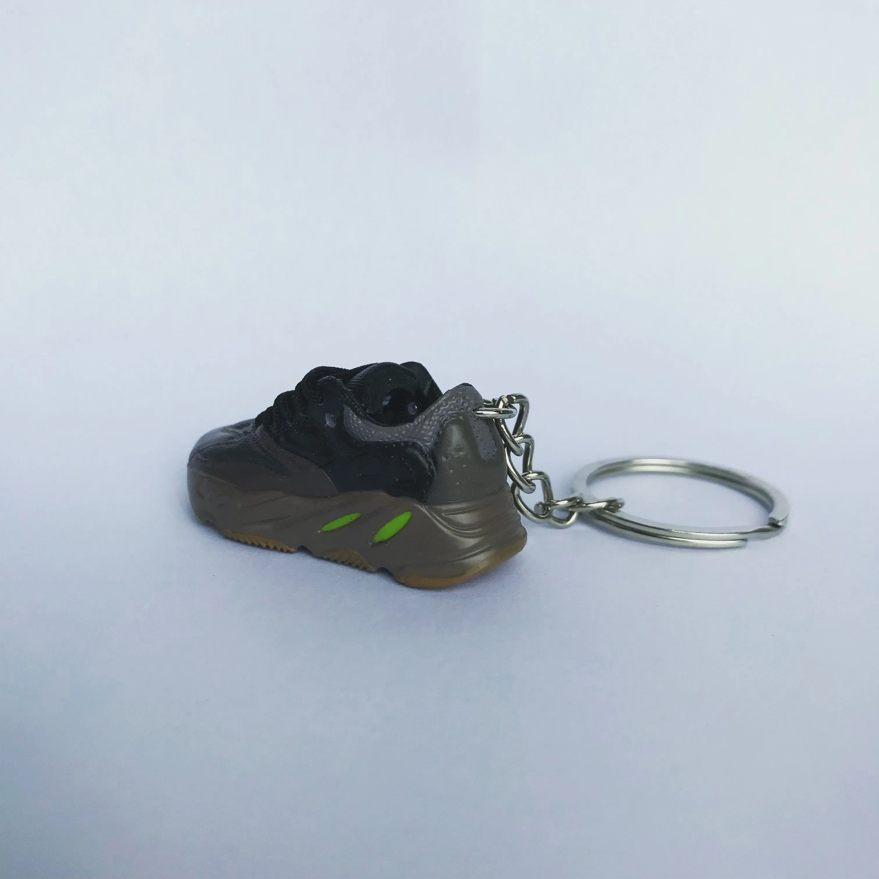 YZY Boost 700 Mauve 3D Keychain